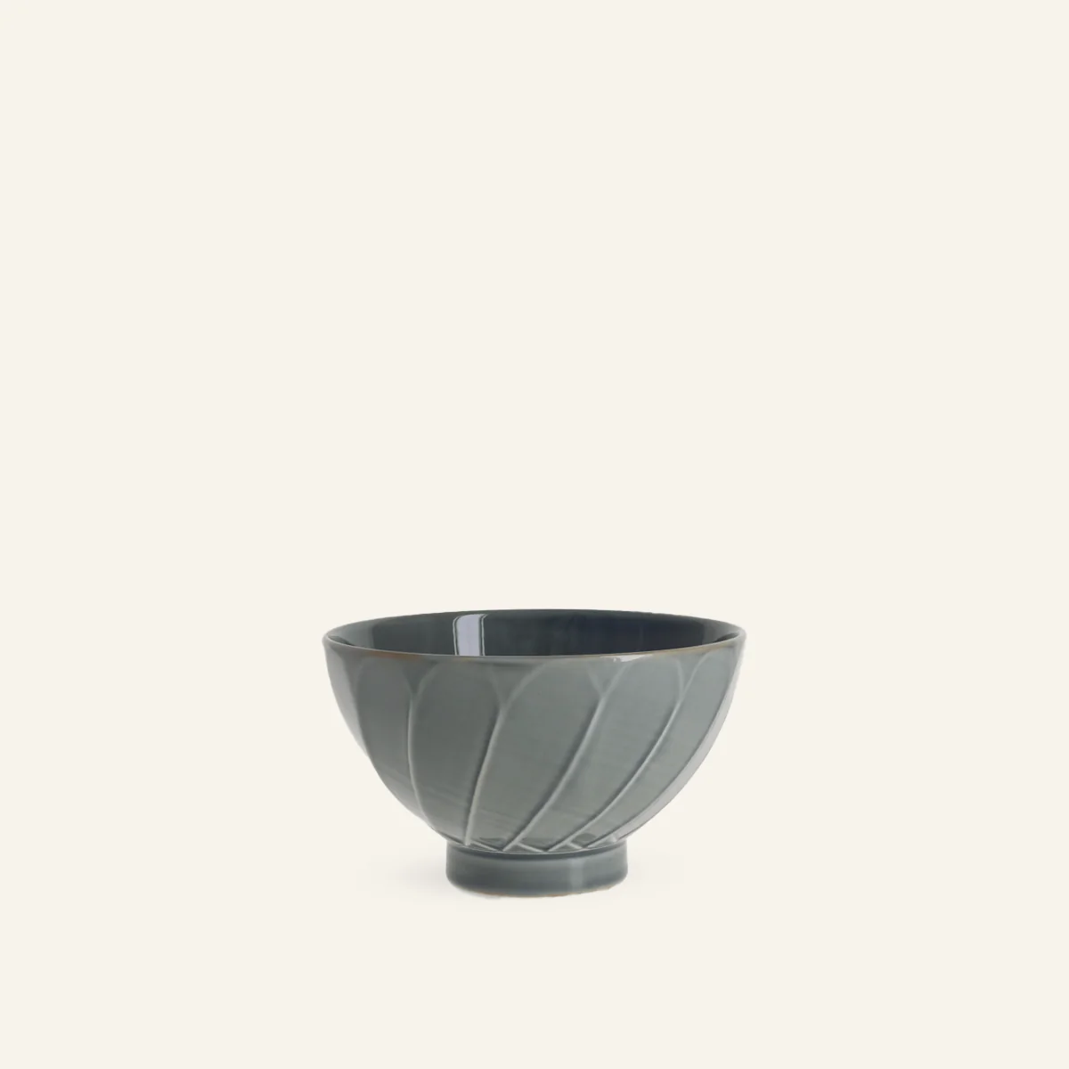 Bol à riz sculpté gris en porcelaine Hasamiyaki "choukokumon"