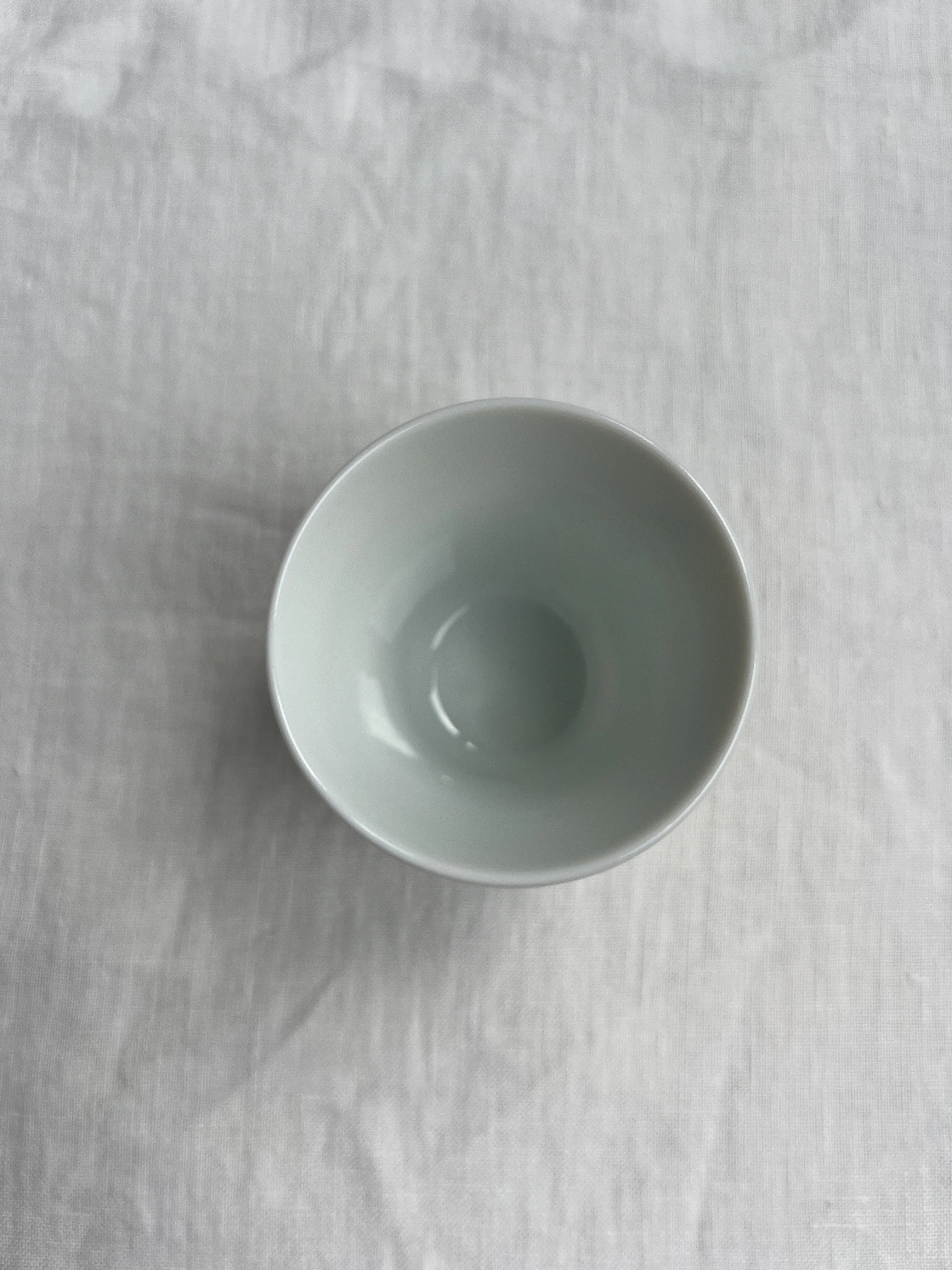 Verre à saké en porcelaine Kutaniyaki "Omoto" - Image 3
