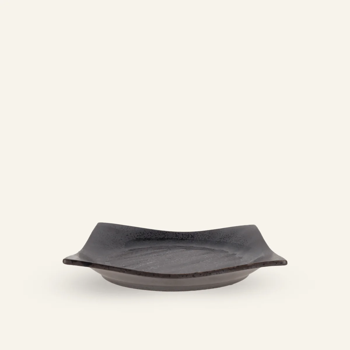 Assiette carrée faïence fine Minoyaki "kurosara"