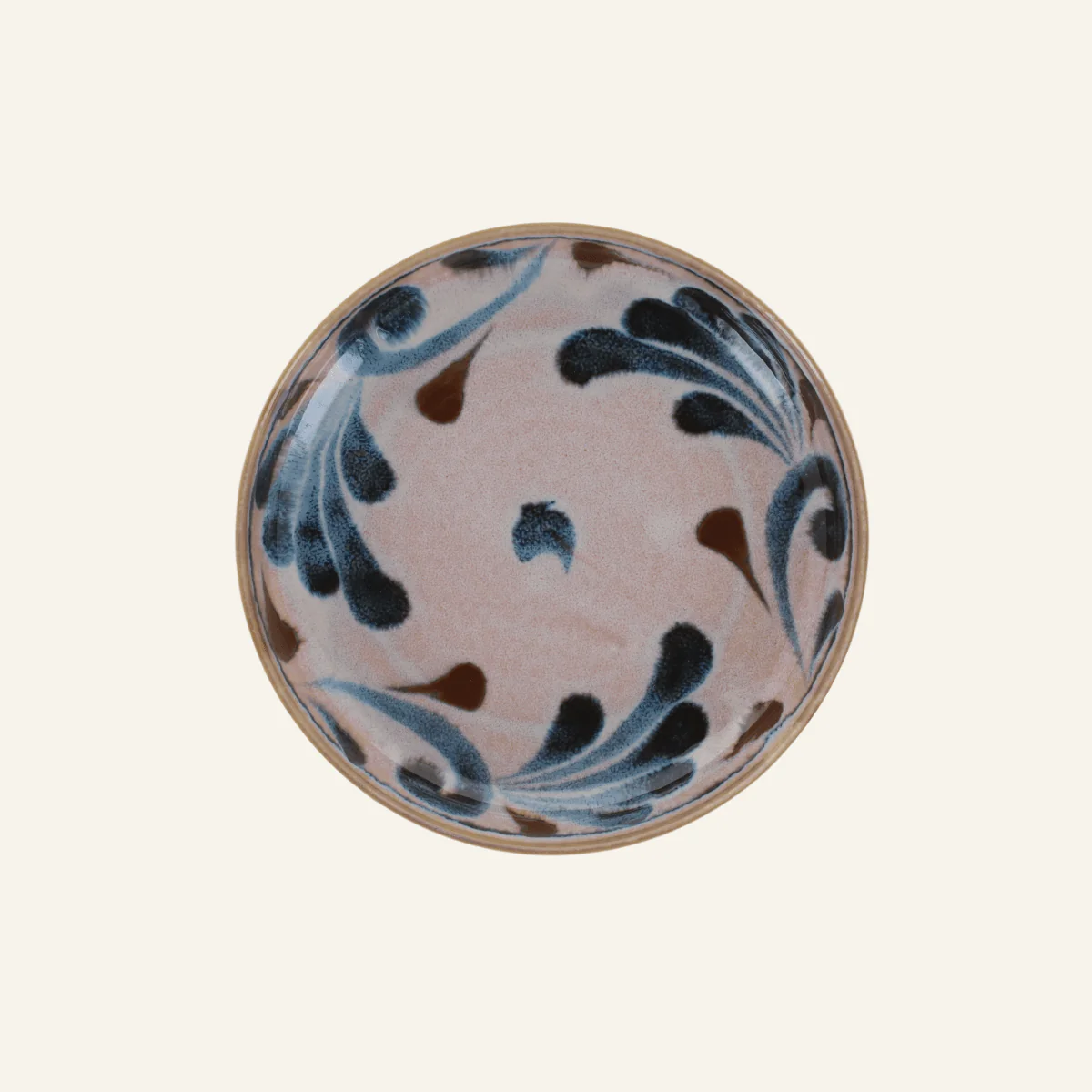Assiette à pùtes en porcelaine Minoyaki "Karakusa", teintes inspirées d'Okinawa - Image 2