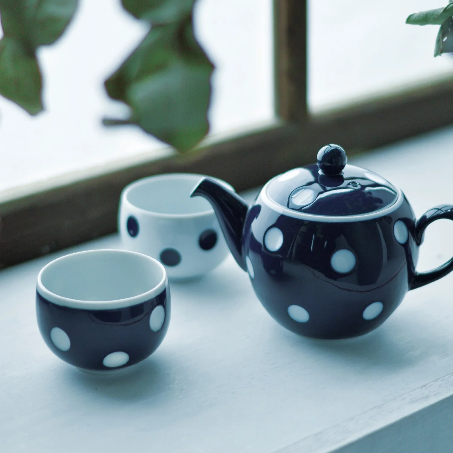 ThéiÚre en porcelaine Aritayaki "Negaposi" 400ml - Image 6
